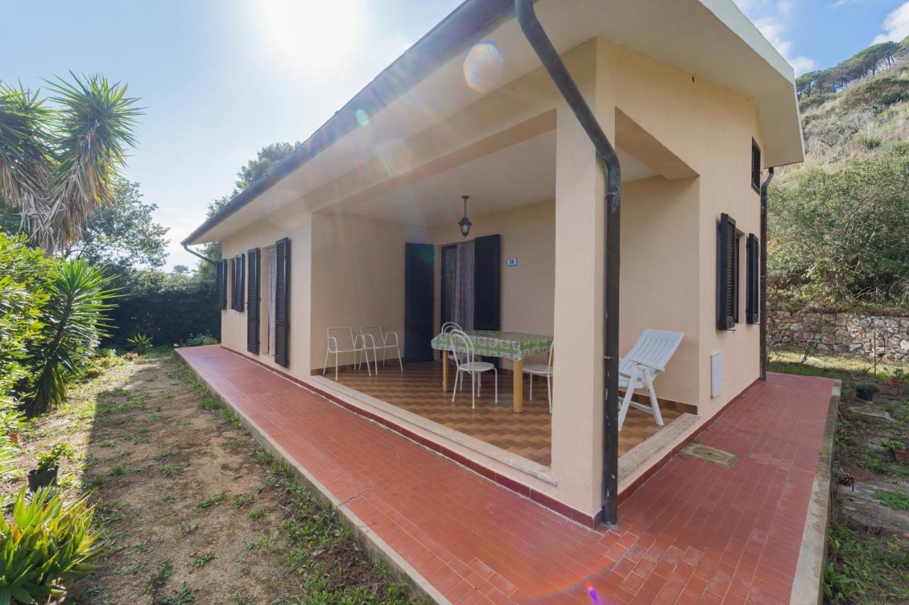 Villa Campo Al Pero ริโอมารินา ภายนอก รูปภาพ